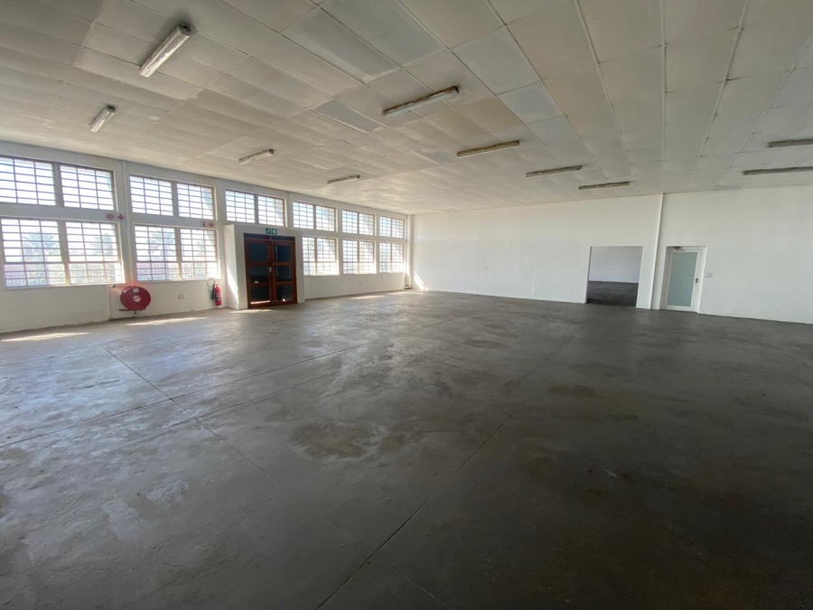 To Let commercial Property for Rent in Walmer Estate Western Cape